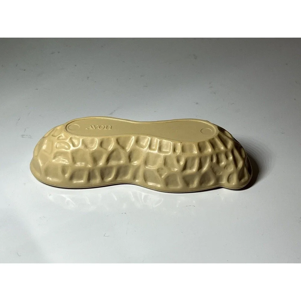 AVON Mr.Peanut Nutty Soap Dish Nut Shell Shaped Bowl Brown Tan 6.5